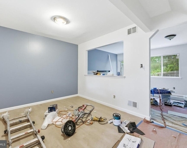 27 Villanova Court - Photo Thumbnail 3