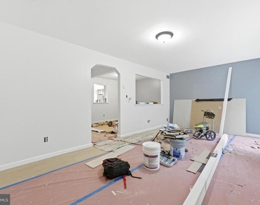 27 Villanova Court - Photo Thumbnail 5