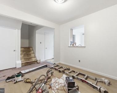 27 Villanova Court - Photo Thumbnail 11