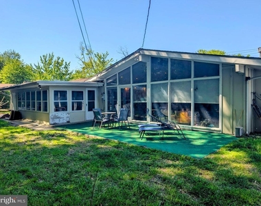 326 Cherry Hill Boulevard - Photo Thumbnail 15