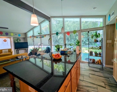 326 Cherry Hill Boulevard - Photo Thumbnail 3