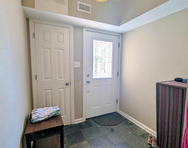326 Cherry Hill Boulevard - Photo Thumbnail 5