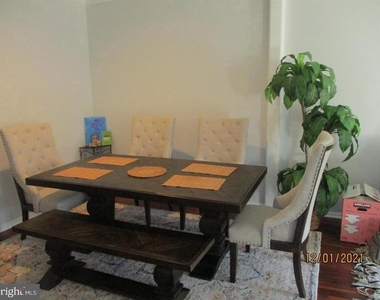 71 Versailles Boulevard - Photo Thumbnail 5