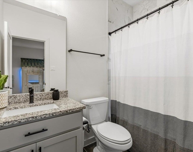 1531 N Red Bud Ln - Photo Thumbnail 24