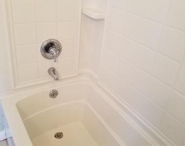 420 Ash Street - Photo Thumbnail 14