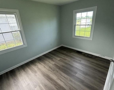 41 Messenger Lane - Photo Thumbnail 10