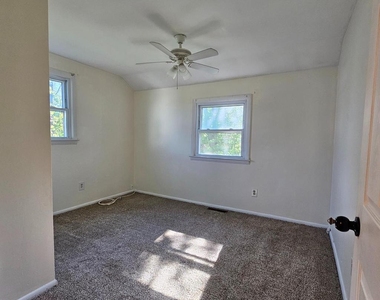 22 Plymouth Drive - Photo Thumbnail 15