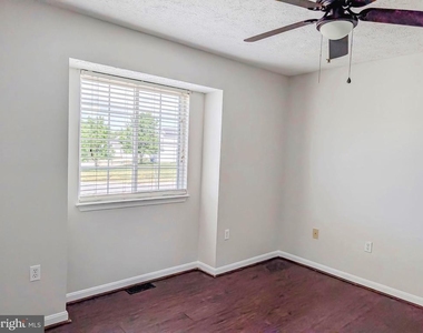 45503 Knockeyon Lane - Photo Thumbnail 10