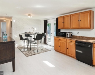 108 Wilson Road - Photo Thumbnail 8