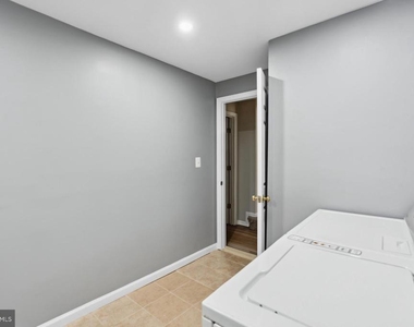 4935 Wall Flower Way - Photo Thumbnail 15