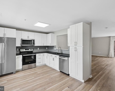 4935 Wall Flower Way - Photo Thumbnail 3