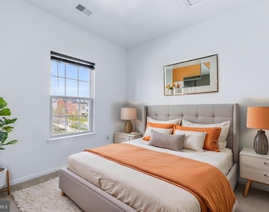 5365 S Center Drive - Photo Thumbnail 30