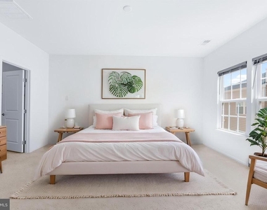 5365 S Center Drive - Photo Thumbnail 23