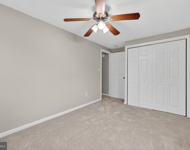 7711 Burnside Road - Photo Thumbnail 19