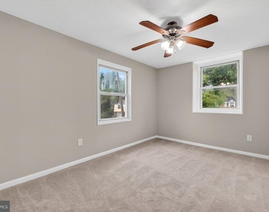 7711 Burnside Road - Photo Thumbnail 20