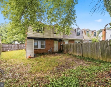 7711 Burnside Road - Photo Thumbnail 25