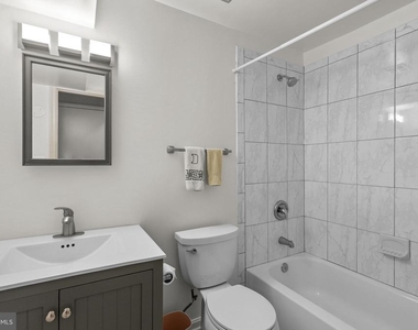 1469 Casino Circle - Photo Thumbnail 19