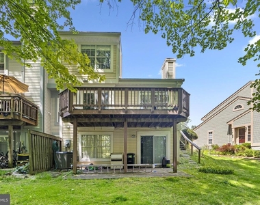 1469 Casino Circle - Photo Thumbnail 29