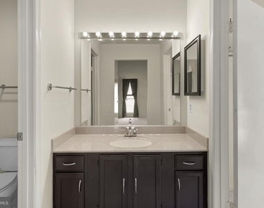 1469 Casino Circle - Photo Thumbnail 10