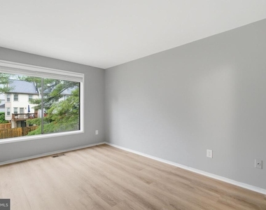 8874 Welbeck Way - Photo Thumbnail 17