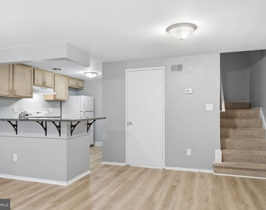 8874 Welbeck Way - Photo Thumbnail 5