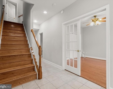 563 Pelican Avenue - Photo Thumbnail 8