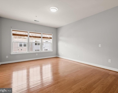 563 Pelican Avenue - Photo Thumbnail 27