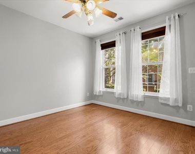 563 Pelican Avenue - Photo Thumbnail 10