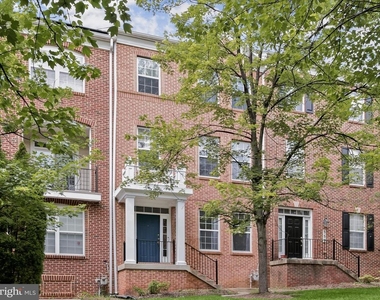 563 Pelican Avenue - Photo Thumbnail 42