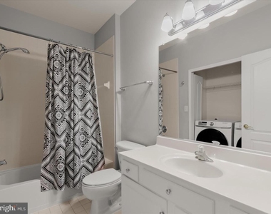 563 Pelican Avenue - Photo Thumbnail 34