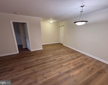18318 Streamside Drive - Photo Thumbnail 3