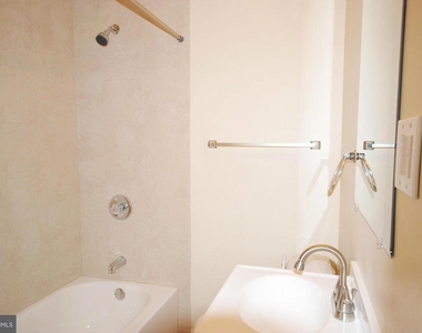 7 Hyacinth Court - Photo Thumbnail 8