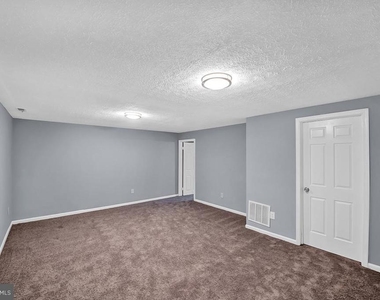 801 High Plain Drive - Photo Thumbnail 23