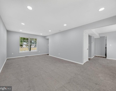 801 High Plain Drive - Photo Thumbnail 13