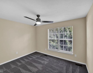 801 High Plain Drive - Photo Thumbnail 5