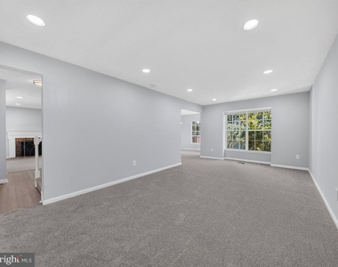 801 High Plain Drive - Photo Thumbnail 12