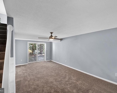 801 High Plain Drive - Photo Thumbnail 17
