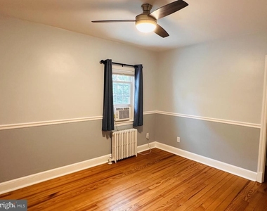 110 W 14th Street - Photo Thumbnail 7
