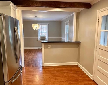 110 W 14th Street - Photo Thumbnail 6