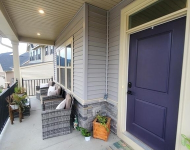 6979 Mandalong Way - Photo Thumbnail 4