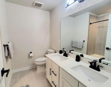 6979 Mandalong Way - Photo Thumbnail 38
