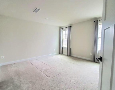 6979 Mandalong Way - Photo Thumbnail 35