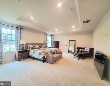 6979 Mandalong Way - Photo Thumbnail 41