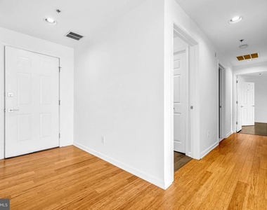 304 Academy Street - Photo Thumbnail 3