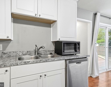 6743 Amherst Road - Photo Thumbnail 10