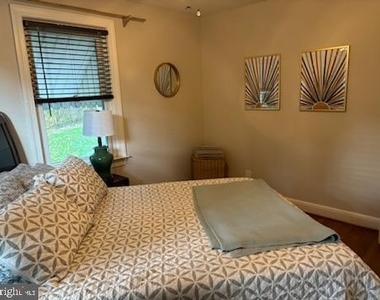 1117 Arran Road - Photo Thumbnail 3