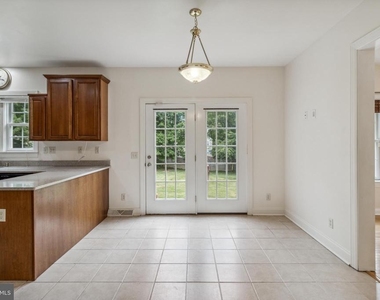 9818 Lyons Mill Road - Photo Thumbnail 6