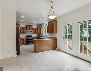 9818 Lyons Mill Road - Photo Thumbnail 7