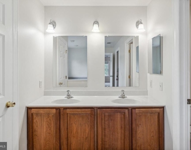 9818 Lyons Mill Road - Photo Thumbnail 32