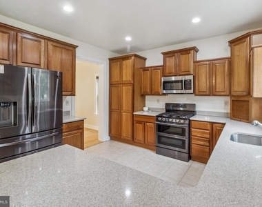 9818 Lyons Mill Road - Photo Thumbnail 9